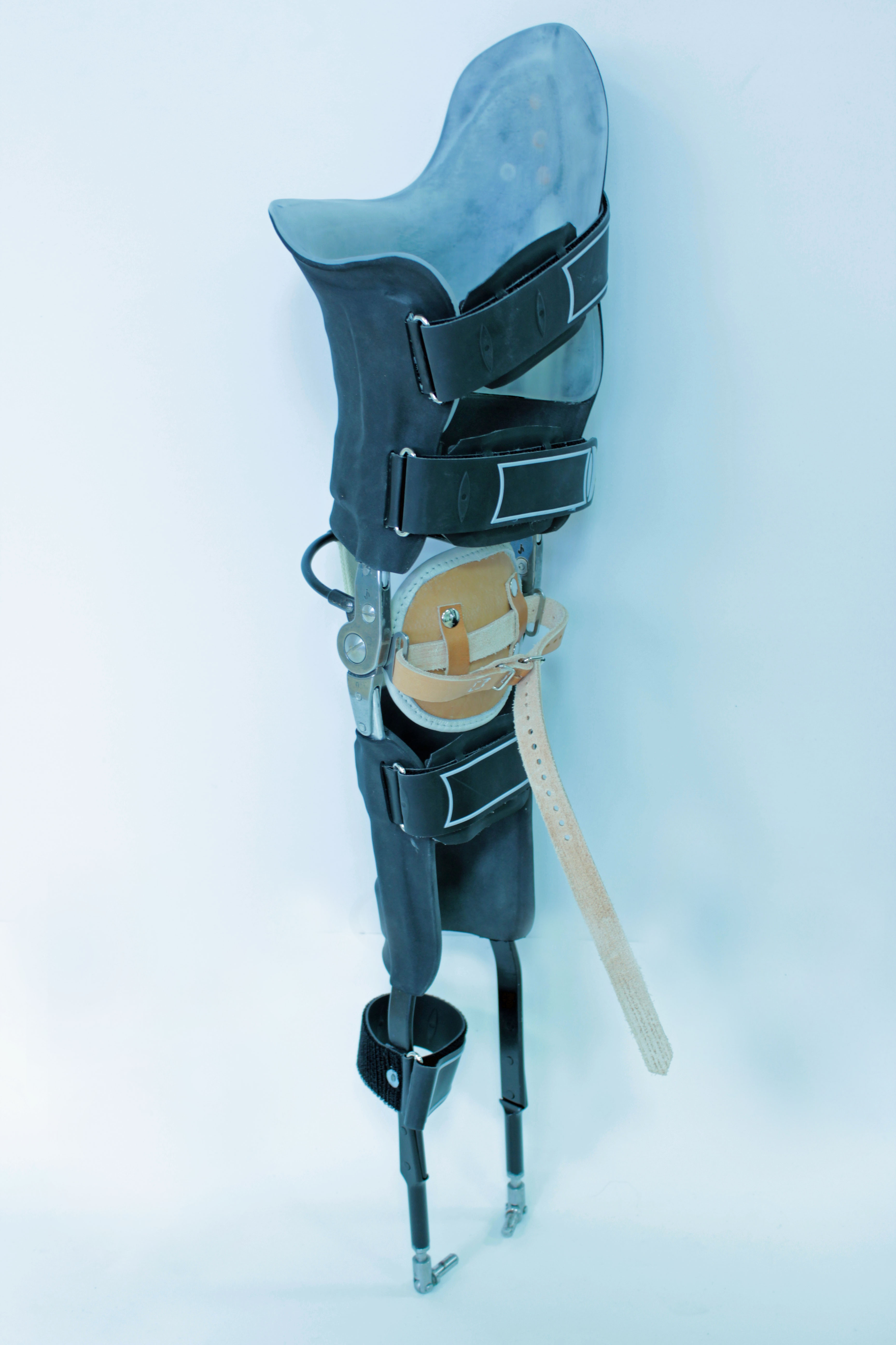 orthèse cruropédieuse à tourillons